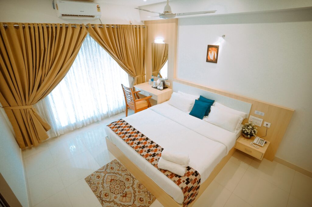 WhatsApp Image 2025-12-19 at 1.06.47 PM (1)